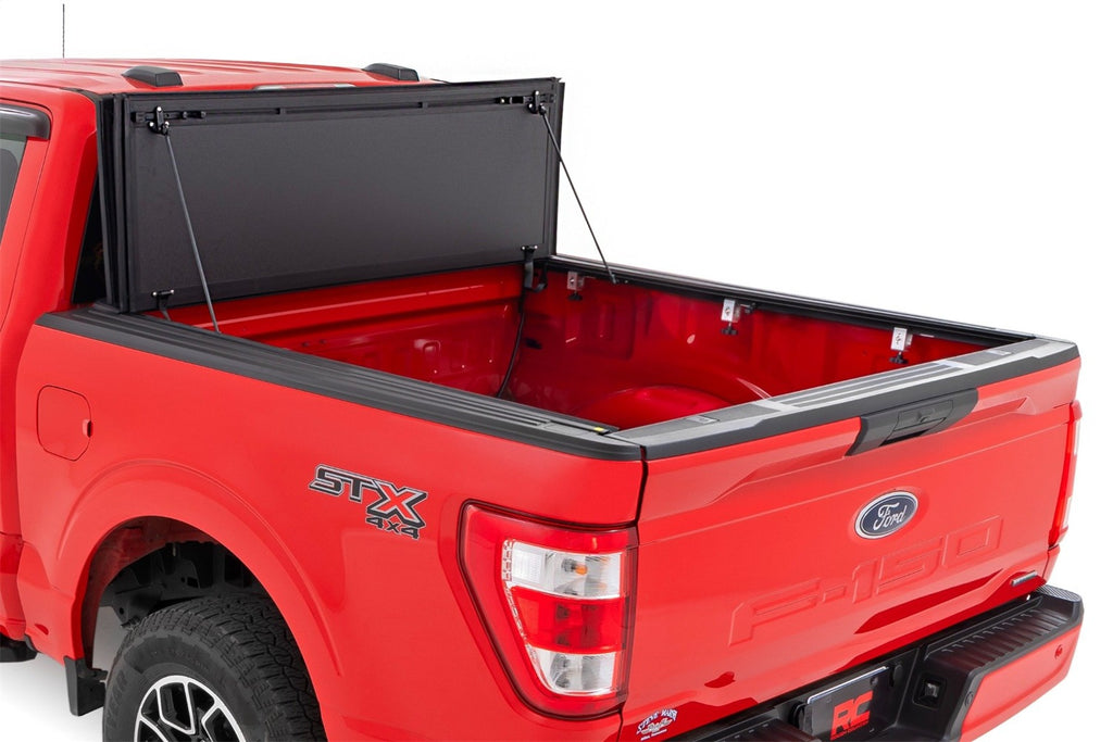 Rough Country 49220550 Hard Tri-Fold Tonneau Bed Cover for Select Ford F-150