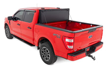 Load image into Gallery viewer, Rough Country 49220550 Hard Tri-Fold Tonneau Bed Cover for Select Ford F-150