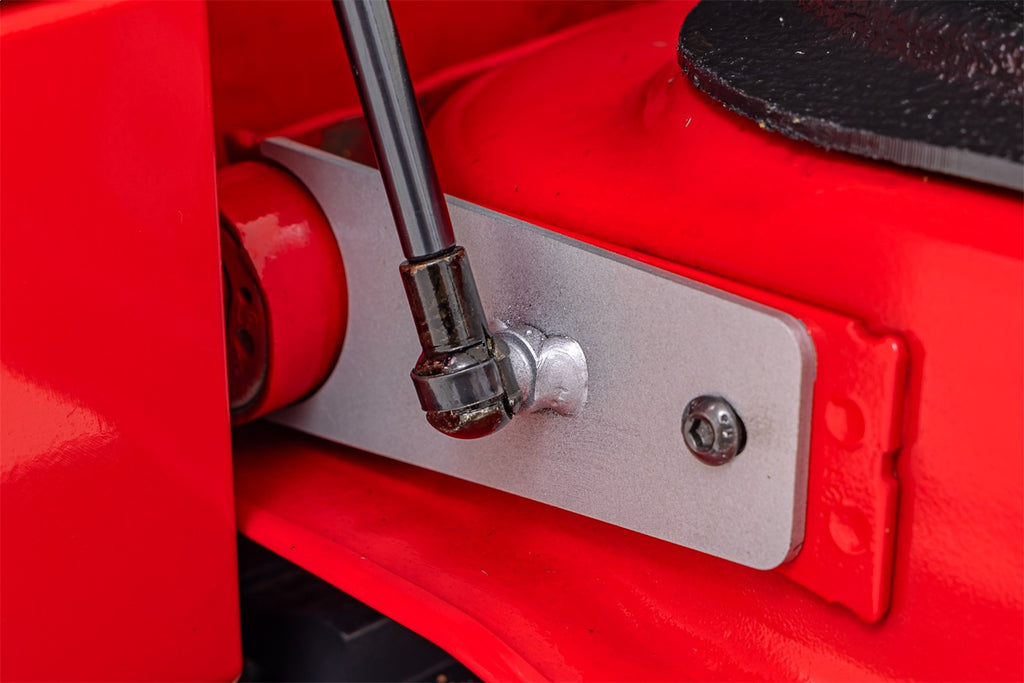 Rough Country 73216 Tailgate Assist for Select Chevrolet Silverado 1500, Chevrolet Silverado HD, Chevrolet Silverado HD, GMC Sierra 1500, GMC Sierra HD, GMC Sierra HD