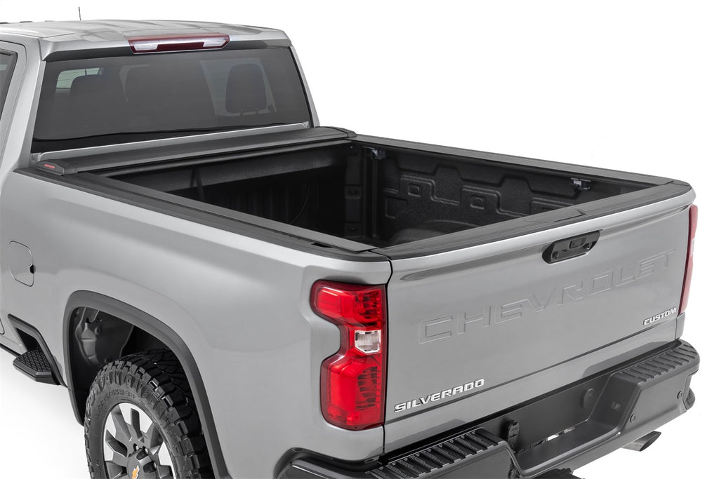 Rough Country 46110690 Retractable Bed Cover for Select Chevrolet Silverado HD, Chevrolet Silverado HD, GMC Sierra HD, GMC Sierra HD