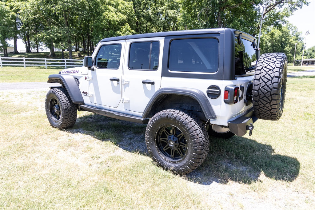 Rough Country 94030 Suspension Lift Kit w/N3 Shocks for Select Jeep Wrangler