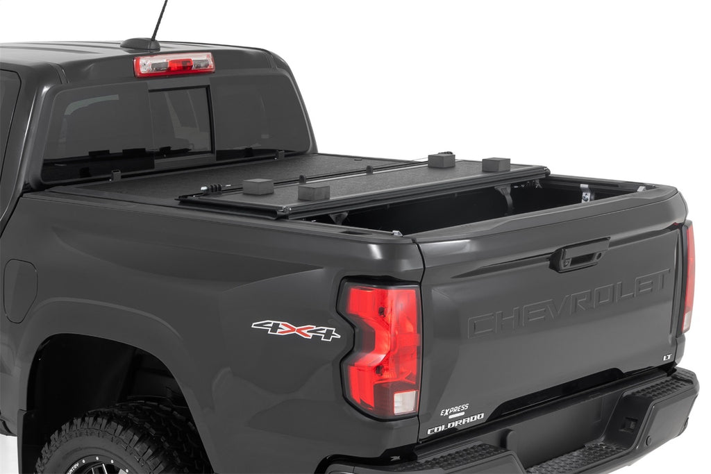 Rough Country 47120500B Hard Low Profile Bed Cover for Select Chevrolet Colorado, GMC Canyon