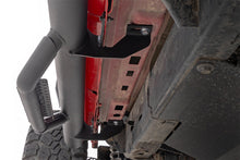 Load image into Gallery viewer, Rough Country 90764B Wheel To Wheel Nerf Step Bar for Select Jeep Wrangler