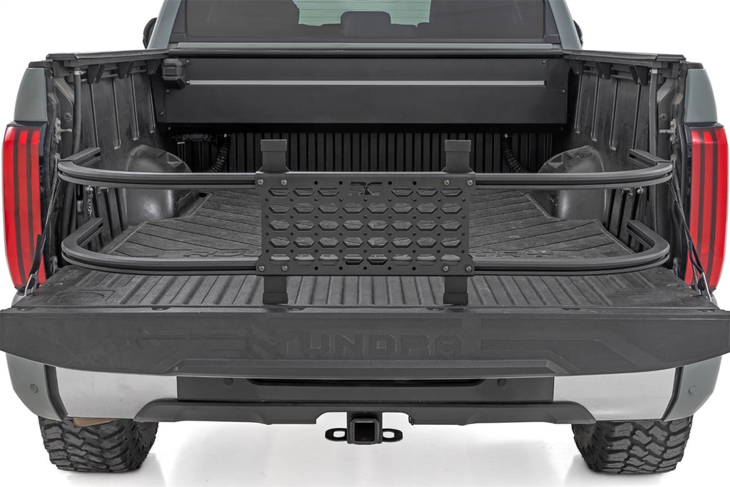 Rough Country 99085 Bed Extender for Select Chevrolet Silverado 1500, Chevrolet Silverado LD, Chevrolet Silverado HD, Ford F-150, Ford F-150 Lightning, Ford F-250 Super Duty, Ford F-350 Super Duty, Ford Ranger, GMC Sierra 1500, GMC Sierra HD, GMC Sierra