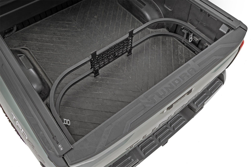 Rough Country 99085 Bed Extender for Select Chevrolet Silverado 1500, Chevrolet Silverado LD, Chevrolet Silverado HD, Ford F-150, Ford F-150 Lightning, Ford F-250 Super Duty, Ford F-350 Super Duty, Ford Ranger, GMC Sierra 1500, GMC Sierra HD, GMC Sierra