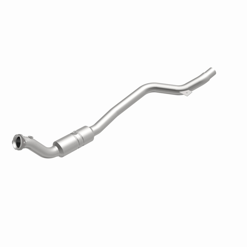 MagnaFlow Exhaust Products 52100 OEM Grade Direct-Fit Catalytic Converter for Select Chrysler 300, Dodge Challenger, Dodge Charger