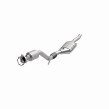 Load image into Gallery viewer, MagnaFlow Exhaust Products 51589 OEM Grade Direct-Fit Catalytic Converter for Select Audi A6, Audi A6 Quattro, Volkswagen Passat