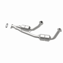 Load image into Gallery viewer, MagnaFlow Exhaust Products 23382 HM Grade Direct-Fit Catalytic Converter for Select Ford Windstar