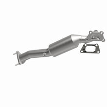 Load image into Gallery viewer, MagnaFlow Exhaust Products 5582610 California CARB Direct-Fit Catalytic Converter for Select Chevrolet Colorado, GMC Canyon