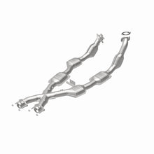 Load image into Gallery viewer, MagnaFlow Exhaust Products 441115 California CARB Direct-Fit Catalytic Converter for Select Ford Mustang
