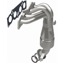 Load image into Gallery viewer, MagnaFlow Exhaust Products 51859 OEM Grade Manifold Catalytic Converter for Select Toyota Highlander