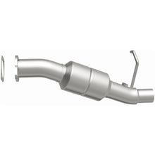 Load image into Gallery viewer, MagnaFlow Exhaust Products 4551006 California CARB Direct-Fit Catalytic Converter for Select Chevrolet Silverado HD, Chevrolet Silverado HD Classic, Chevrolet Silverado Classic, GMC Sierra HD, GMC Sierra HD Classic, GMC Sierra Classic