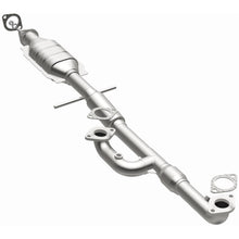 Load image into Gallery viewer, MagnaFlow Exhaust Products 24395 HM Grade Direct-Fit Catalytic Converter for Select Hyundai XG350, Kia Amanti