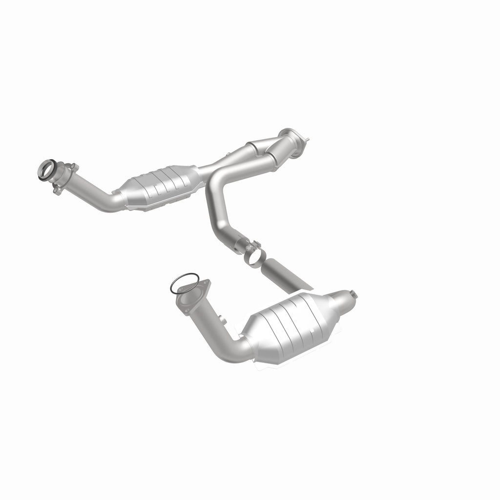 MagnaFlow Exhaust Products 51097 OEM Grade Direct-Fit Catalytic Converter for Select Cadillac Escalade, Chevrolet Avalanche 1500, Chevrolet Silverado 1500, Chevrolet Silverado Classic, Chevrolet Silverado 2500, Chevrolet Suburban 1500, Chevrolet Tahoe,