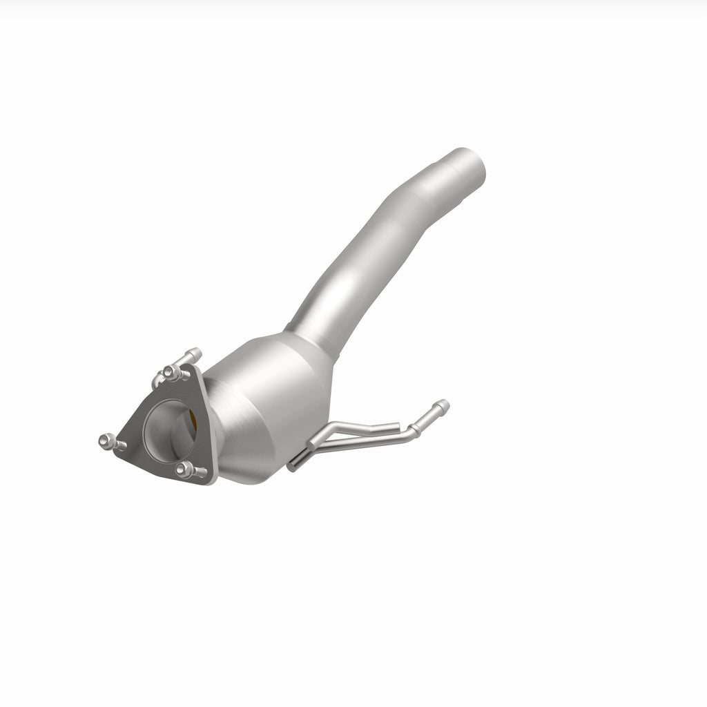 MagnaFlow Exhaust Products 52377 OEM Grade Direct-Fit Catalytic Converter for Select Porsche Cayenne