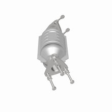Load image into Gallery viewer, MagnaFlow Exhaust Products 447196 California CARB Direct-Fit Catalytic Converter for Select Nissan Frontier, Nissan Xterra