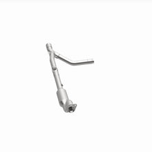 Load image into Gallery viewer, MagnaFlow Exhaust Products 4651597 California CARB Direct-Fit Catalytic Converter for Select Dodge Ram