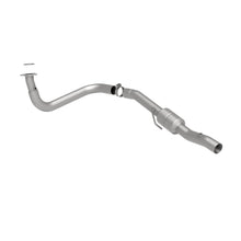Load image into Gallery viewer, MagnaFlow Exhaust Products 4551642 California CARB Direct-Fit Catalytic Converter for Select Chevrolet Silverado HD, Chevrolet Silverado HD Classic, Chevrolet Silverado 3500, Chevrolet Silverado Classic, GMC Sierra HD, GMC Sierra HD Classic, GMC Sierra