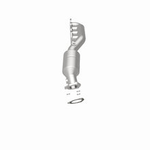 Load image into Gallery viewer, MagnaFlow Exhaust Products 51213 OEM Grade Manifold Catalytic Converter for Select Volkswagen Passat