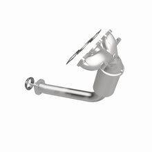 Load image into Gallery viewer, MagnaFlow Exhaust Products 5531266 California CARB Manifold Catalytic Converter for Select Ford Fusion, Lincoln Zephyr, Mercury Milan
