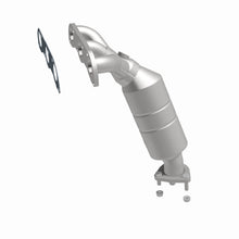 Load image into Gallery viewer, MagnaFlow Exhaust Products 452912 California CARB Manifold Catalytic Converter for Select Suzuki Verona