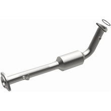 Load image into Gallery viewer, MagnaFlow Exhaust Products 4451421 California CARB Direct-Fit Catalytic Converter for Select Cadillac Escalade, Cadillac Escalade ESV, Cadillac Escalade EXT, GMC Yukon