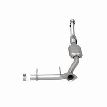 Load image into Gallery viewer, MagnaFlow Exhaust Products 51081 OEM Grade Direct-Fit Catalytic Converter for Select Lincoln Navigator