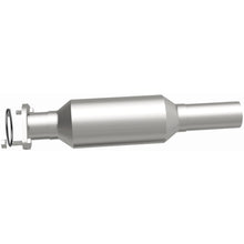 Load image into Gallery viewer, MagnaFlow Exhaust Products 5671981 California CARB Direct-Fit Catalytic Converter for Select Ford Fusion, Mercury Milan