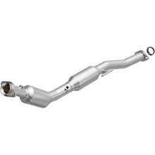 Load image into Gallery viewer, MagnaFlow Exhaust Products 551112 California CARB Direct-Fit Catalytic Converter for Select Ford Ranger