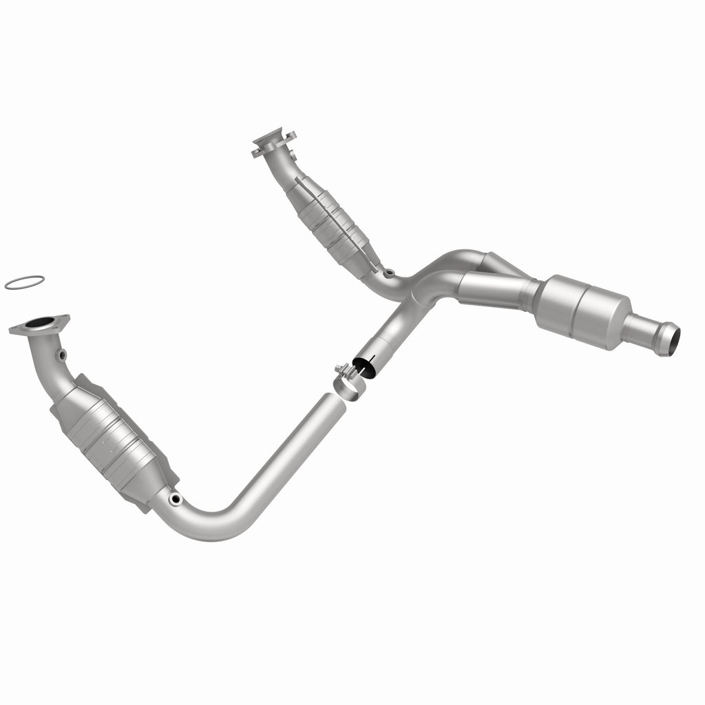 MagnaFlow Exhaust Products 51578 OEM Grade Direct-Fit Catalytic Converter for Select Cadillac Escalade, Chevrolet Avalanche, Chevrolet Silverado 1500, Chevrolet Suburban 1500, Chevrolet Tahoe, GMC Sierra 1500, GMC Yukon, GMC Yukon XL