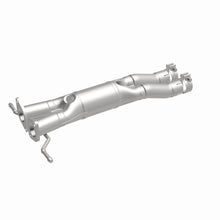 Load image into Gallery viewer, MagnaFlow Exhaust Products 21-020 OEM Grade Direct-Fit Catalytic Converter for Select Ford Flex, Ford Taurus, Lincoln MKS, Lincoln MKT