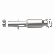 Load image into Gallery viewer, MagnaFlow Exhaust Products 5671623 California CARB Direct-Fit Catalytic Converter for Select Pontiac G6, Saturn Aura