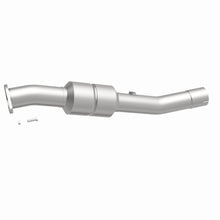 Load image into Gallery viewer, MagnaFlow Exhaust Products 49642 OEM Grade Direct-Fit Catalytic Converter for Select Chevrolet Silverado HD, Chevrolet Suburban 2500, GMC Sierra HD, GMC Yukon XL