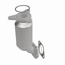Load image into Gallery viewer, MagnaFlow Exhaust Products 551889 California CARB Direct-Fit Catalytic Converter for Select Chevrolet Impala