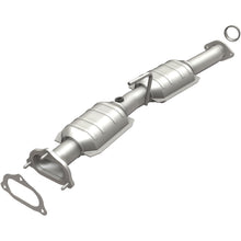 Load image into Gallery viewer, MagnaFlow Exhaust Products 51379 OEM Grade Direct-Fit Catalytic Converter for Select Ford Ranger, Mazda B3000, Mazda B4000