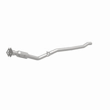 Load image into Gallery viewer, MagnaFlow Exhaust Products 5451814 California CARB Direct-Fit Catalytic Converter for Select Chrysler Town &amp; Country, Dodge Caravan, Dodge Grand Caravan