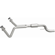 Load image into Gallery viewer, MagnaFlow Exhaust Products 4481727 California CARB Direct-Fit Catalytic Converter for Select Chevrolet Camaro, Pontiac Firebird