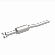 Load image into Gallery viewer, MagnaFlow Exhaust Products 280448 OEM Grade Direct-Fit Catalytic Converter for Select Ford E-450 Super Duty