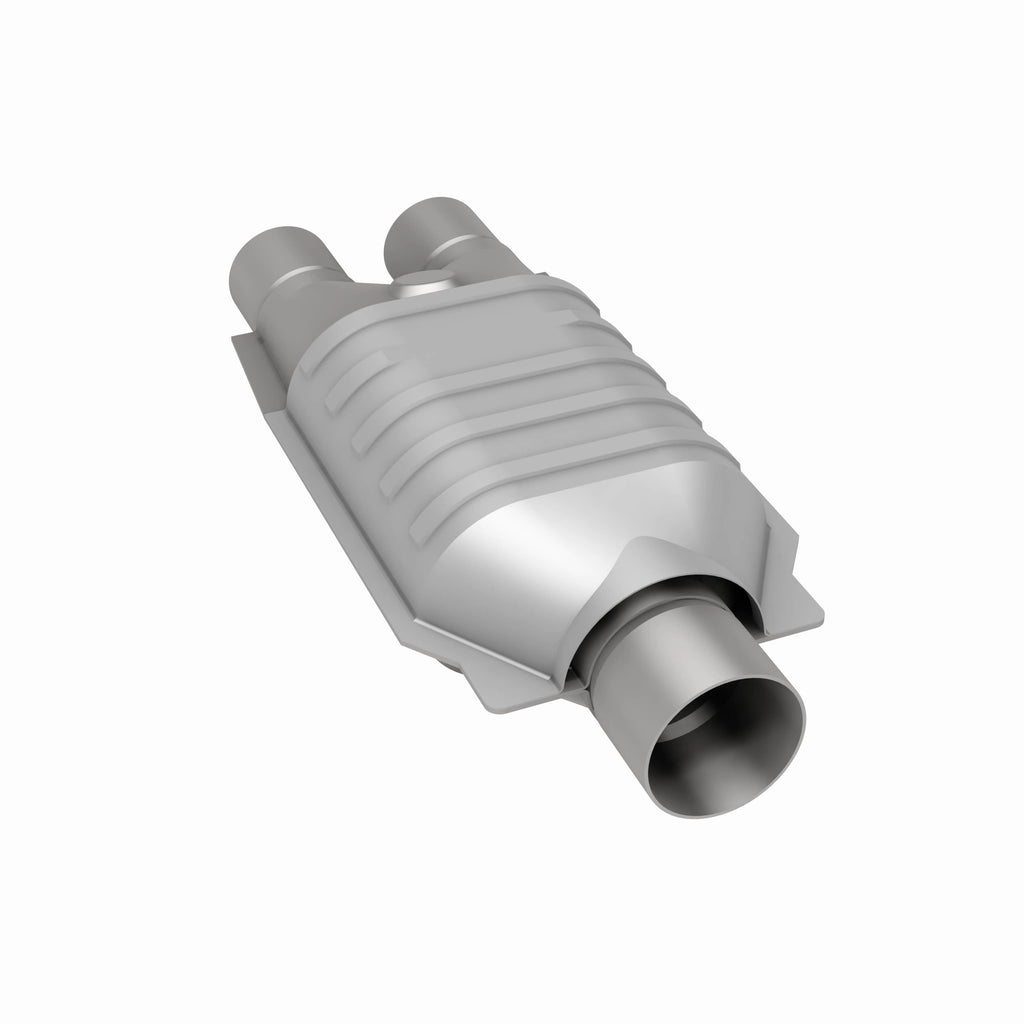 MagnaFlow Exhaust Products 447107 California CARB Universal Catalytic Converter for Select Ford Bronco, Ford E-150 Econoline, Ford E-150 Econoline Club Wagon, Ford E-250 Econoline, Ford E-350 Econoline, Ford F-150, Ford F-250, Ford F-250 HD, Ford F-350