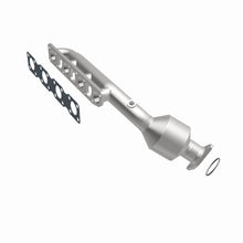 Load image into Gallery viewer, MagnaFlow Exhaust Products 52425 OEM Grade Manifold Catalytic Converter for Select INFINITI M45, INFINITI Q45