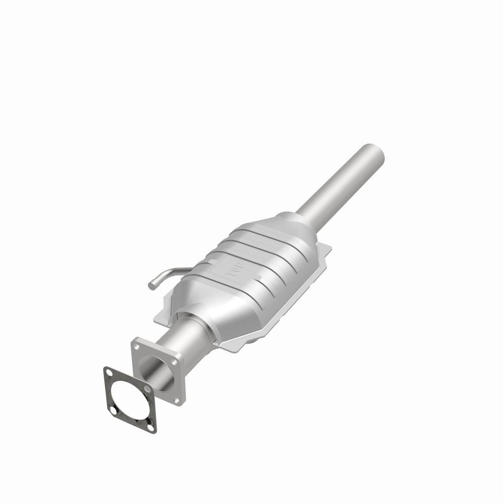 MagnaFlow Exhaust Products 23225 Standard Grade Direct-Fit Catalytic Converter for Select Jeep Wrangler