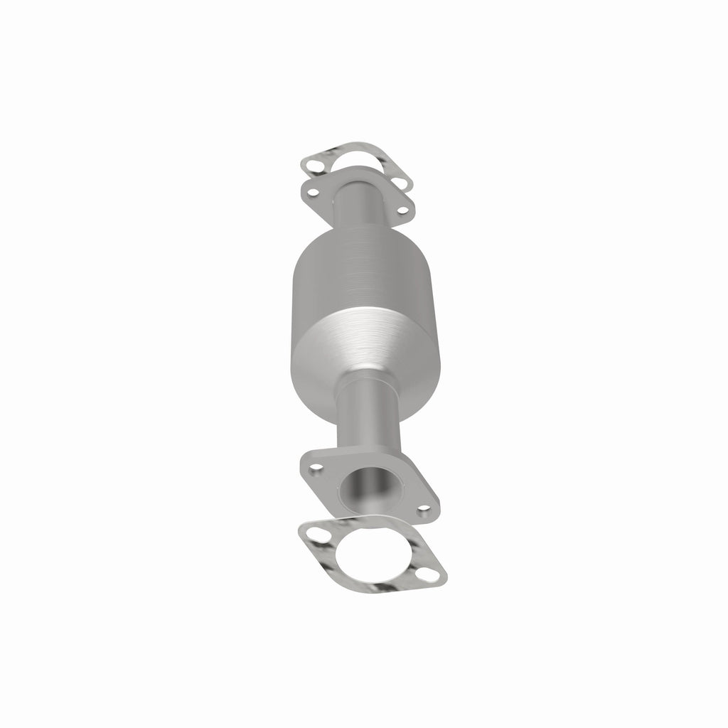 MagnaFlow Exhaust Products 51560 OEM Grade Direct-Fit Catalytic Converter for Select Mitsubishi Montero Sport