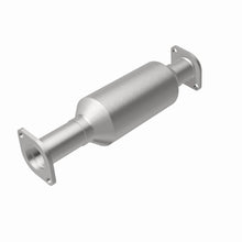 Load image into Gallery viewer, MagnaFlow Exhaust Products 4481877 California CARB Direct-Fit Catalytic Converter for Select Hyundai Sonata