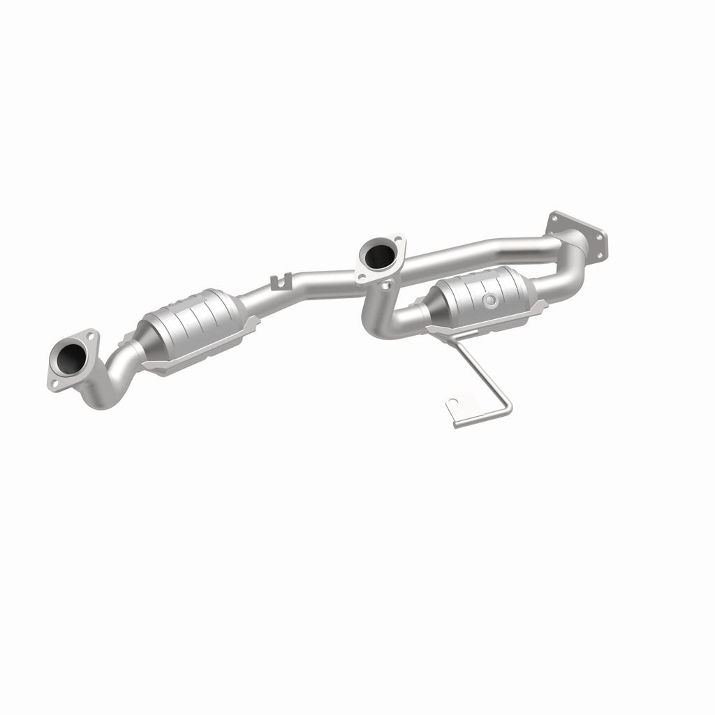 MagnaFlow Exhaust Products 49624 OEM Grade Direct-Fit Catalytic Converter for Select Ford Windstar
