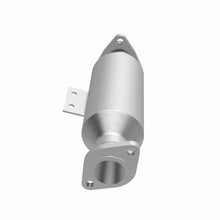 Load image into Gallery viewer, MagnaFlow Exhaust Products 4481876 California CARB Direct-Fit Catalytic Converter for Select Hyundai Elantra, Hyundai Tiburon