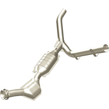 Load image into Gallery viewer, MagnaFlow Exhaust Products 447140 California CARB Direct-Fit Catalytic Converter for Select Ford F-150