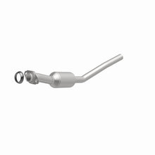 Load image into Gallery viewer, MagnaFlow Exhaust Products 3391275 California CARB Direct-Fit Catalytic Converter for Select Chrysler Town &amp; Country, Dodge Caravan, Dodge Grand Caravan, Plymouth Grand Voyager, Plymouth Voyager