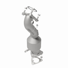 Load image into Gallery viewer, MagnaFlow Exhaust Products 52608 OEM Grade Direct-Fit Catalytic Converter for Select Chevrolet Colorado, GMC Canyon