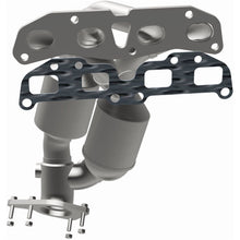 Load image into Gallery viewer, MagnaFlow Exhaust Products 51591 OEM Grade Manifold Catalytic Converter for Select Nissan Sentra