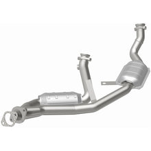 Load image into Gallery viewer, MagnaFlow Exhaust Products 50202 Standard Grade Direct-Fit Catalytic Converter for Select Ford Taurus, Lincoln Continental, Mercury Sable